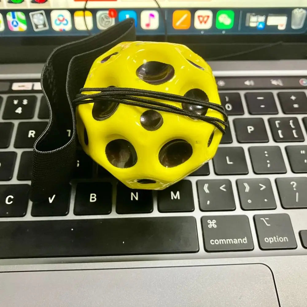 Creative Jump Ball High Bouncing Ball Exercise Hand Ball Game Wrist Return Rubber Ball Leisure Fun Wrist Elastic Ball Kids Toy