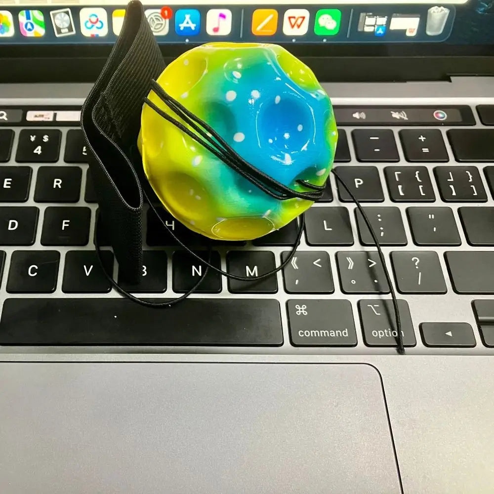 Creative Jump Ball High Bouncing Ball Exercise Hand Ball Game Wrist Return Rubber Ball Leisure Fun Wrist Elastic Ball Kids Toy